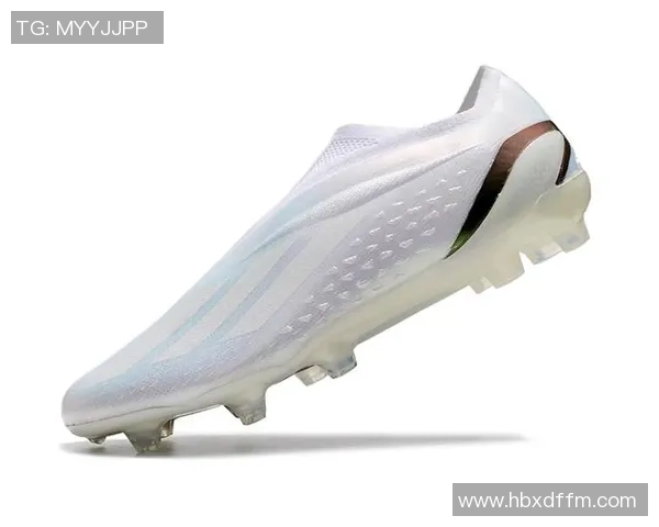 38码足球鞋的球星足坛小脚传奇与速度之王们的精彩表现 38码足球鞋的球星足坛小脚传奇与速度之王们的精彩表现