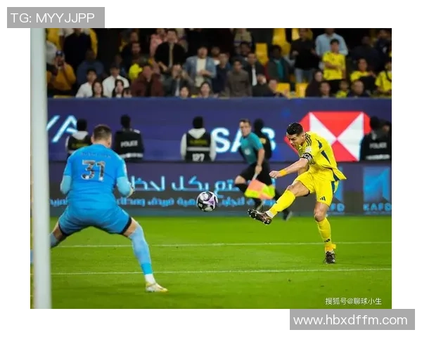 历届公认足球巨星排名前十榜单回顾与分析 历届公认足球巨星排名前十榜单回顾与分析