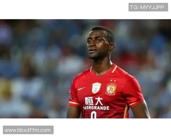 恒大足球辉煌史上的十大球星:从锋线到后防的传奇人物解析 恒大足球辉煌史上的十大球星:从锋线到后防的传奇人物解析