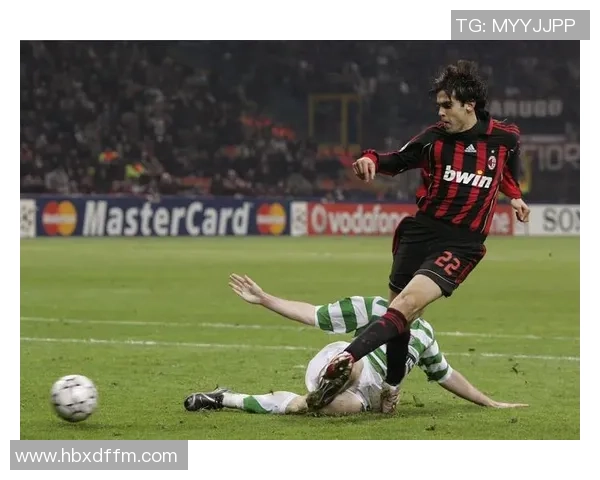 足球巨星背后的故事：从巅峰荣耀到跌宕起伏的人生轨迹揭秘